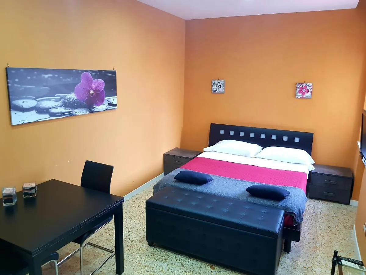 B&B Centralstationhouse Naples